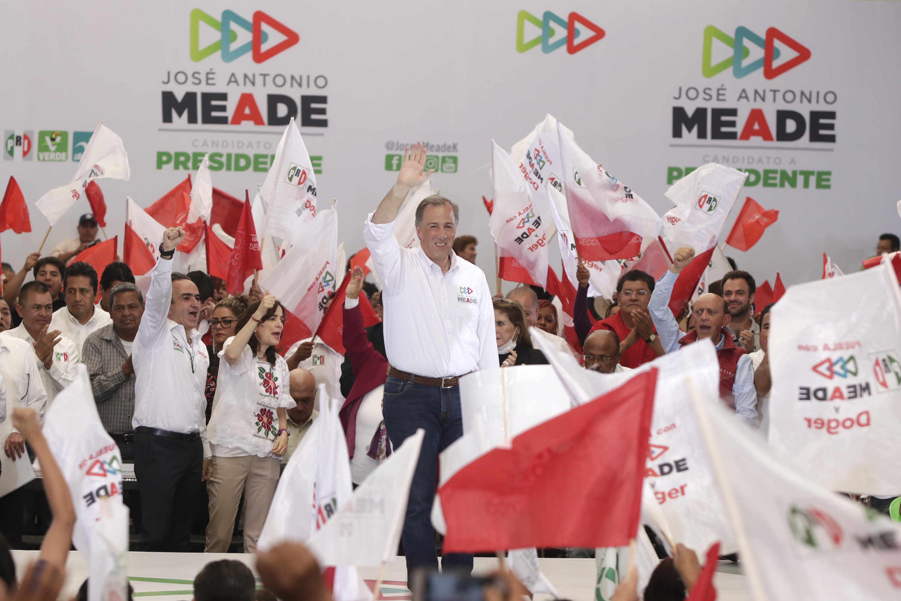 Evitar reelección disfrazada en Puebla, pide Meade en Atlixco