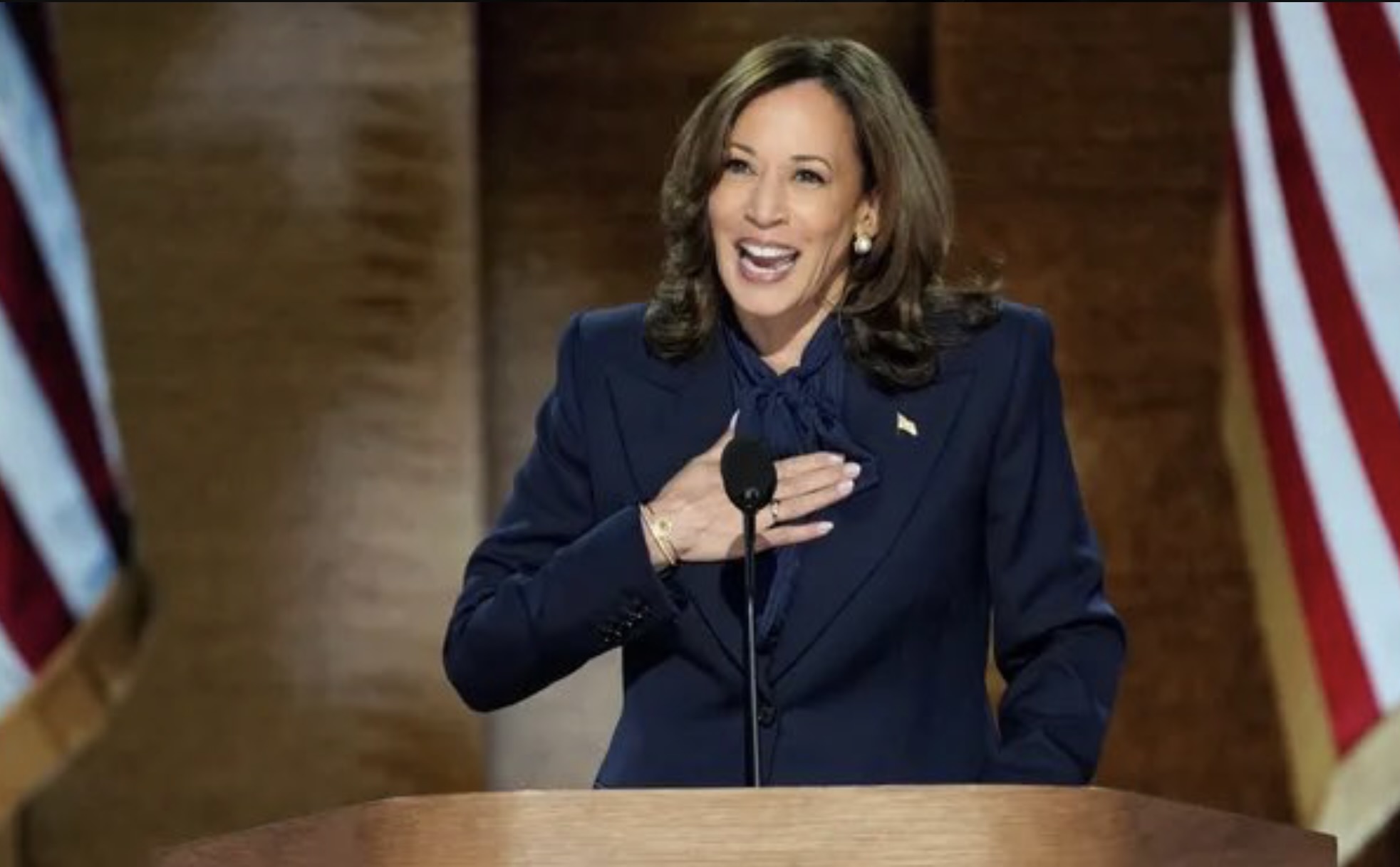 Campaña de Kamala Harris recauda 540 mdd en tiempo récord