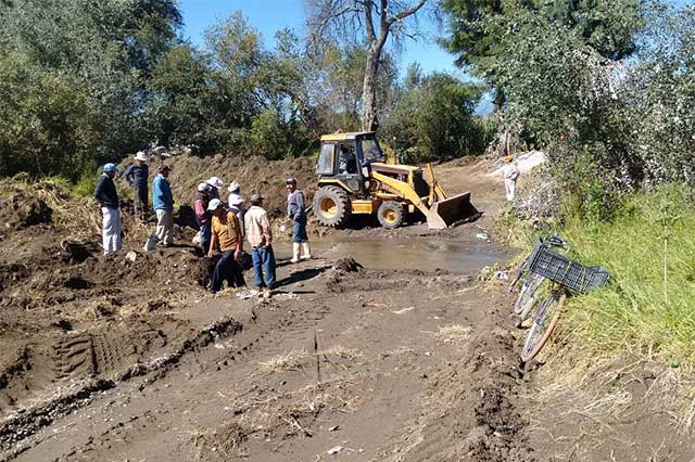 Temen campesinos de Huejotzingo contaminación de río por drenaje