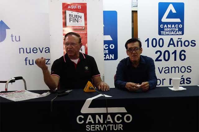 Finge ser de la CANACO y estafa a 50 empresarios de Tehuacán