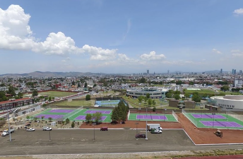 Inaugura Barbosa Centro de Tenis en el Centro Escolar Díaz Ordaz