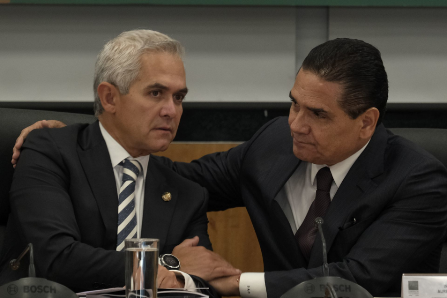 Zambrano: Mancera y Aureoles los gallos del PRD a la presidencia en 2024