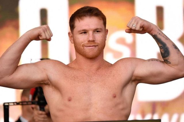 Canelo Álvarez apoya a migrantes tras redadas del ICE en Estados Unidos