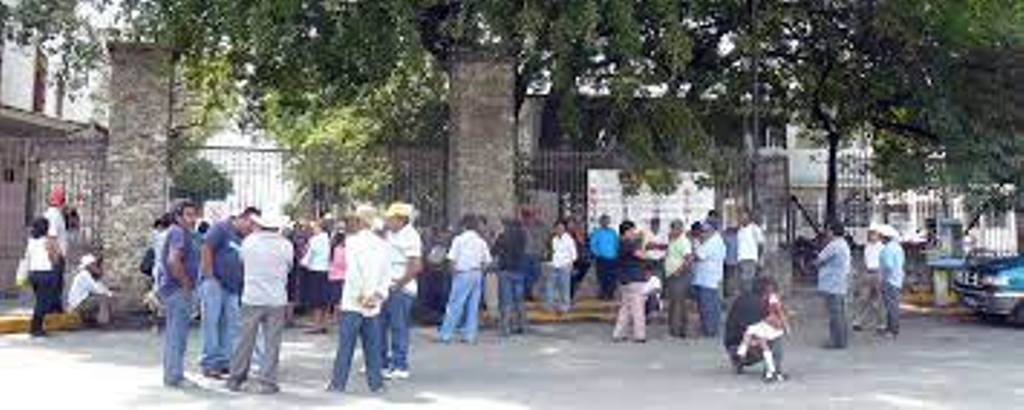 Cañeros toman ingenio de Calipam ante falta de pago 