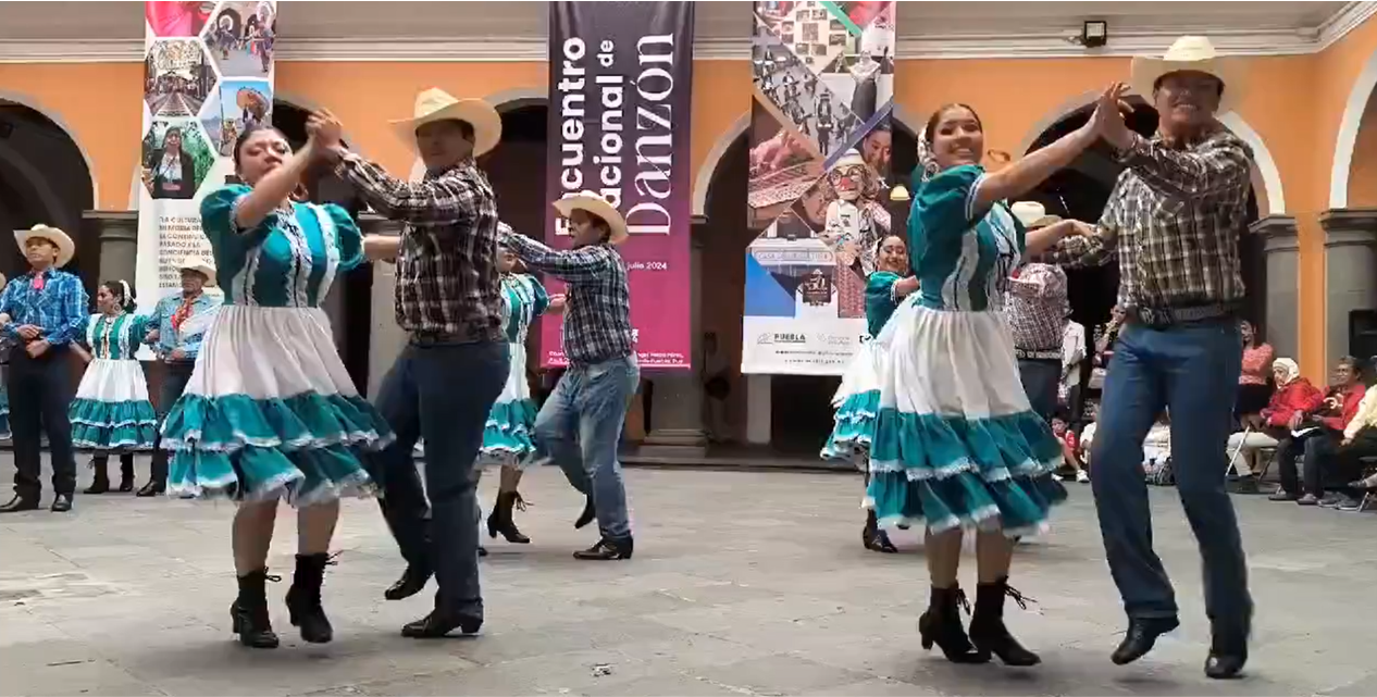 Danzantes de la UTP llevan color y música a Casa de Cultura