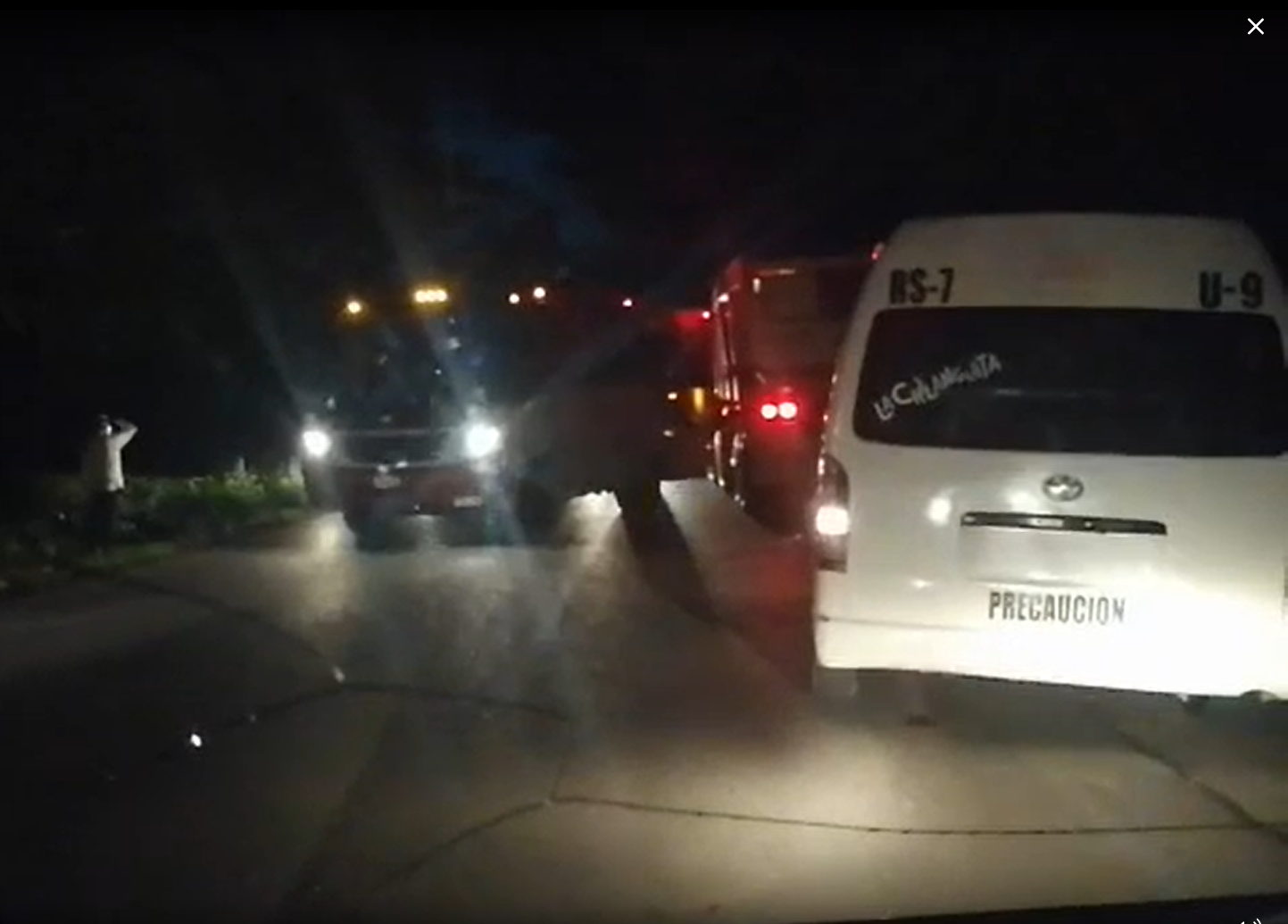 VIDEO Disparan contra autobús de pasajeros en Chietla