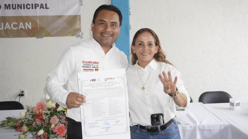IEE emite constancia de mayoría a Alejandro Barroso como alcalde electo de Tehuacán