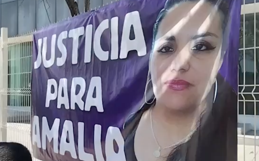Familiares de Amalia, víctima de feminicidio, se manifiestan en Tehuacán