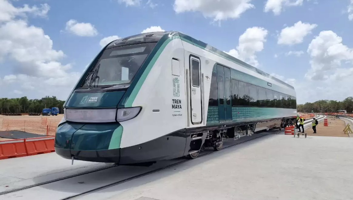 Tren Maya suspende servicio en Quintana Roo y Chiapas por huracán Beryl
