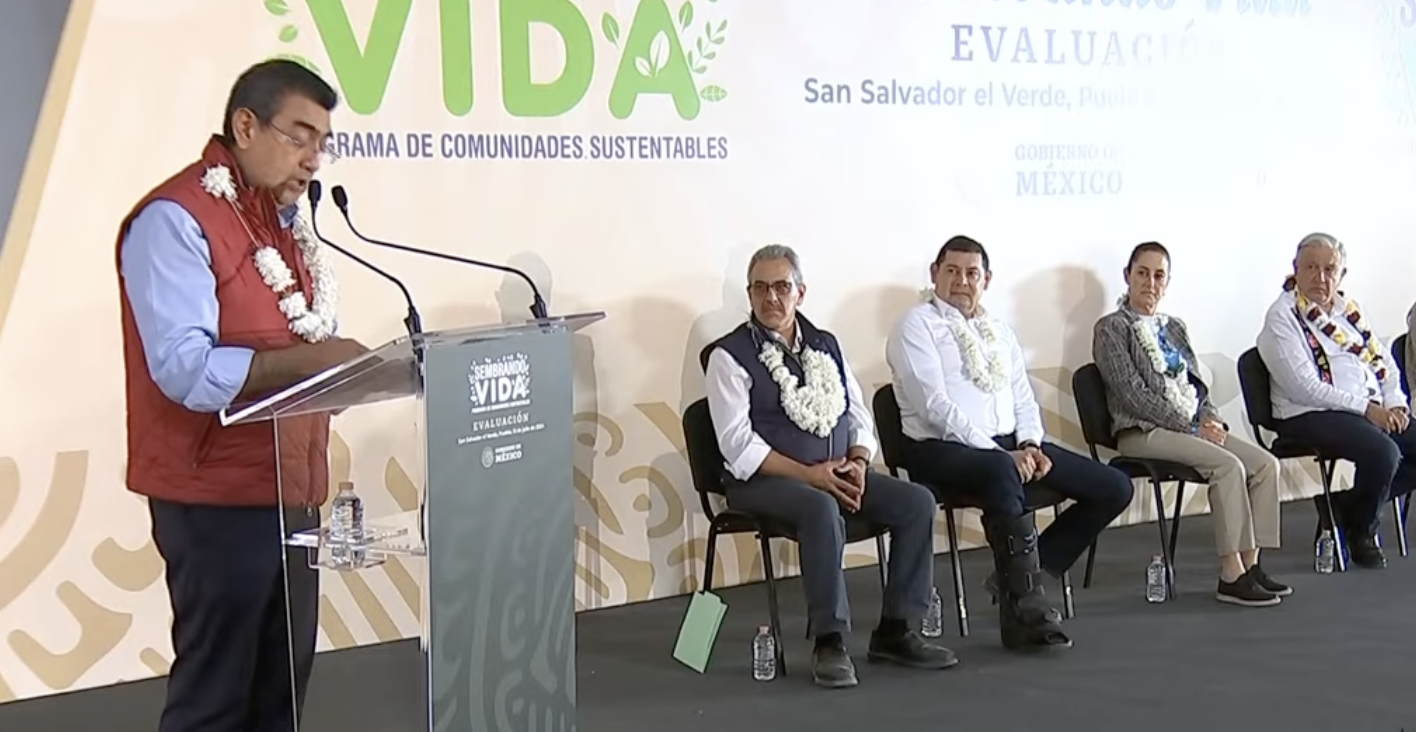 Ante AMLO y Sheinbaum, Céspedes destaca inversión de 18 mil mdp en 2 años