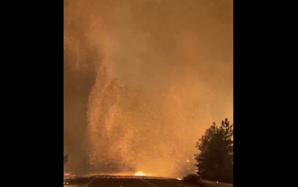 VIDEO Se forma tornado de fuego durante incendio en California