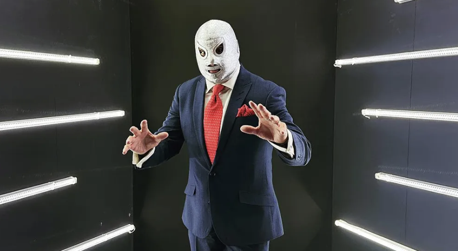 VIDEO Emotiva despedida del Hijo del Santo de la Arena CDMX