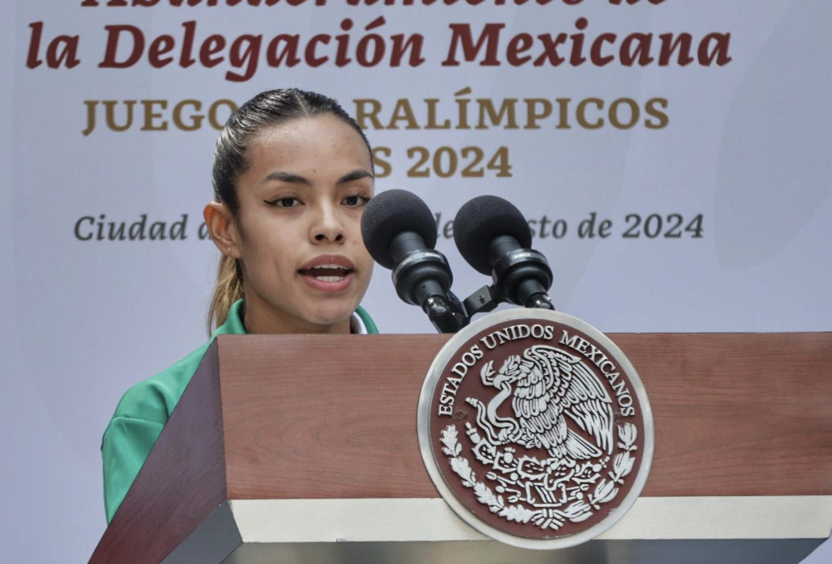 Poblana Claudia Romero encabeza abanderamiento rumbo a Juegos Paralímpicos