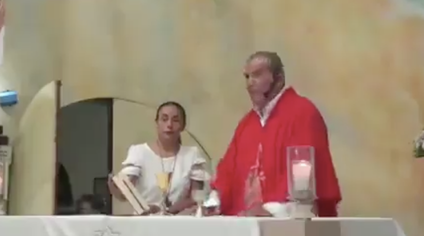 VIDEO Sacerdote reclama a AMLO por violencia y criminalidad en Chiapas