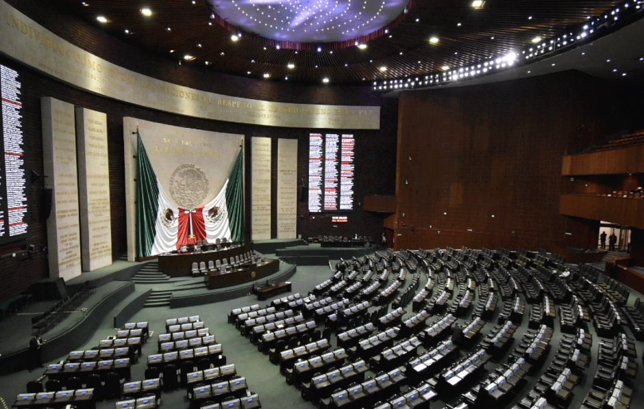 Suspenden sesión en San Lázaro por protestas contra reforma judicial