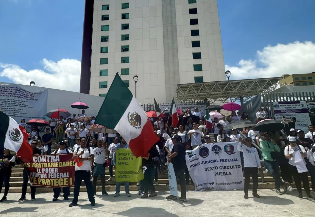 Trabajadores del PJF de Puebla extienden en paro hasta el 2 de octubre