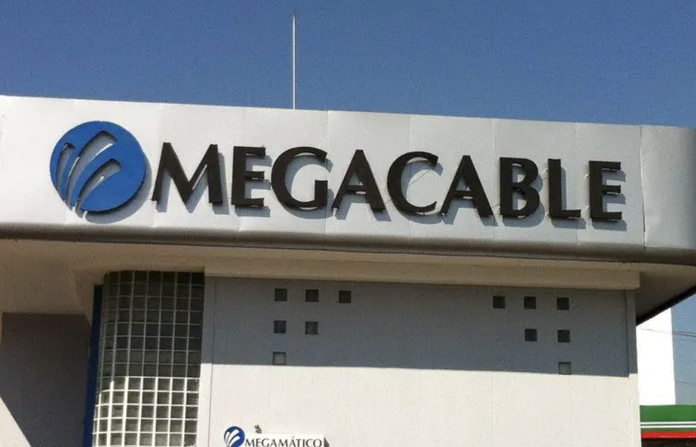 Megacable sube su tarifa otra vez y usuarios enfurecen 