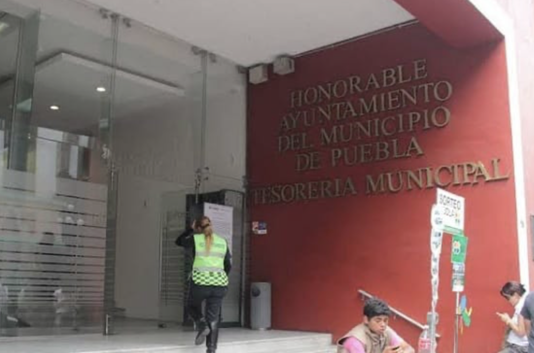 Tesorería Municipal suspende servicios por el cambio de gobierno en Puebla