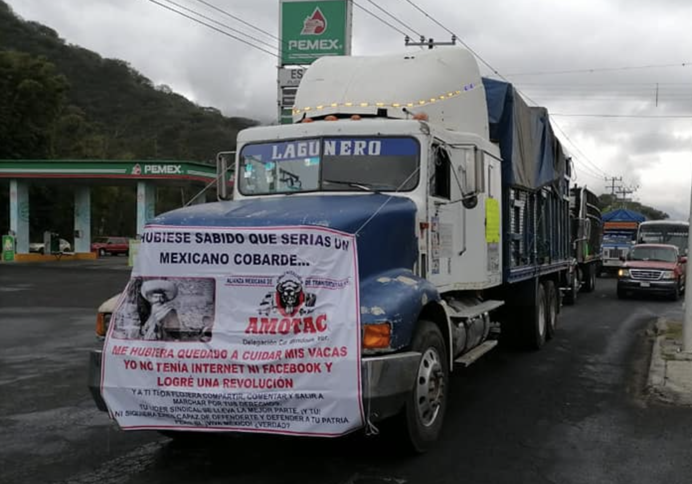 Amotac promete no bloquear más carreteras en Puebla; Segob mantiene diálogo