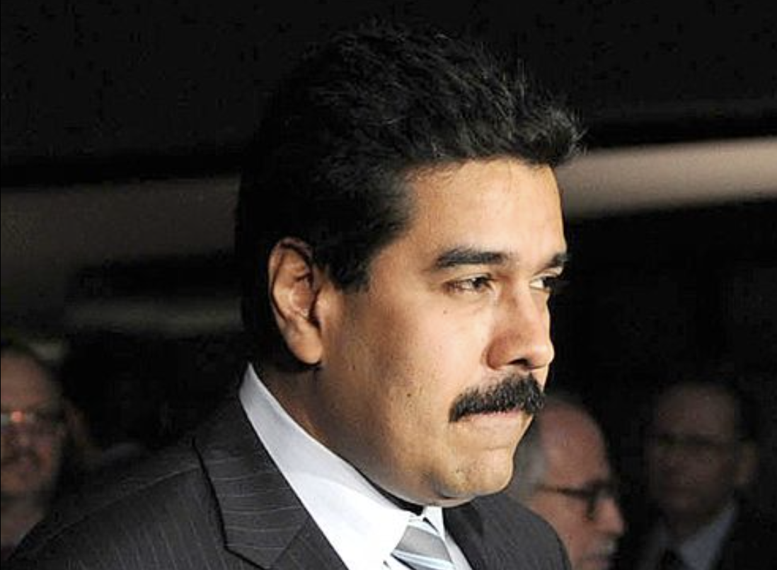 Maduro responde con movilización de milicias a despliegue militar de EE. UU.