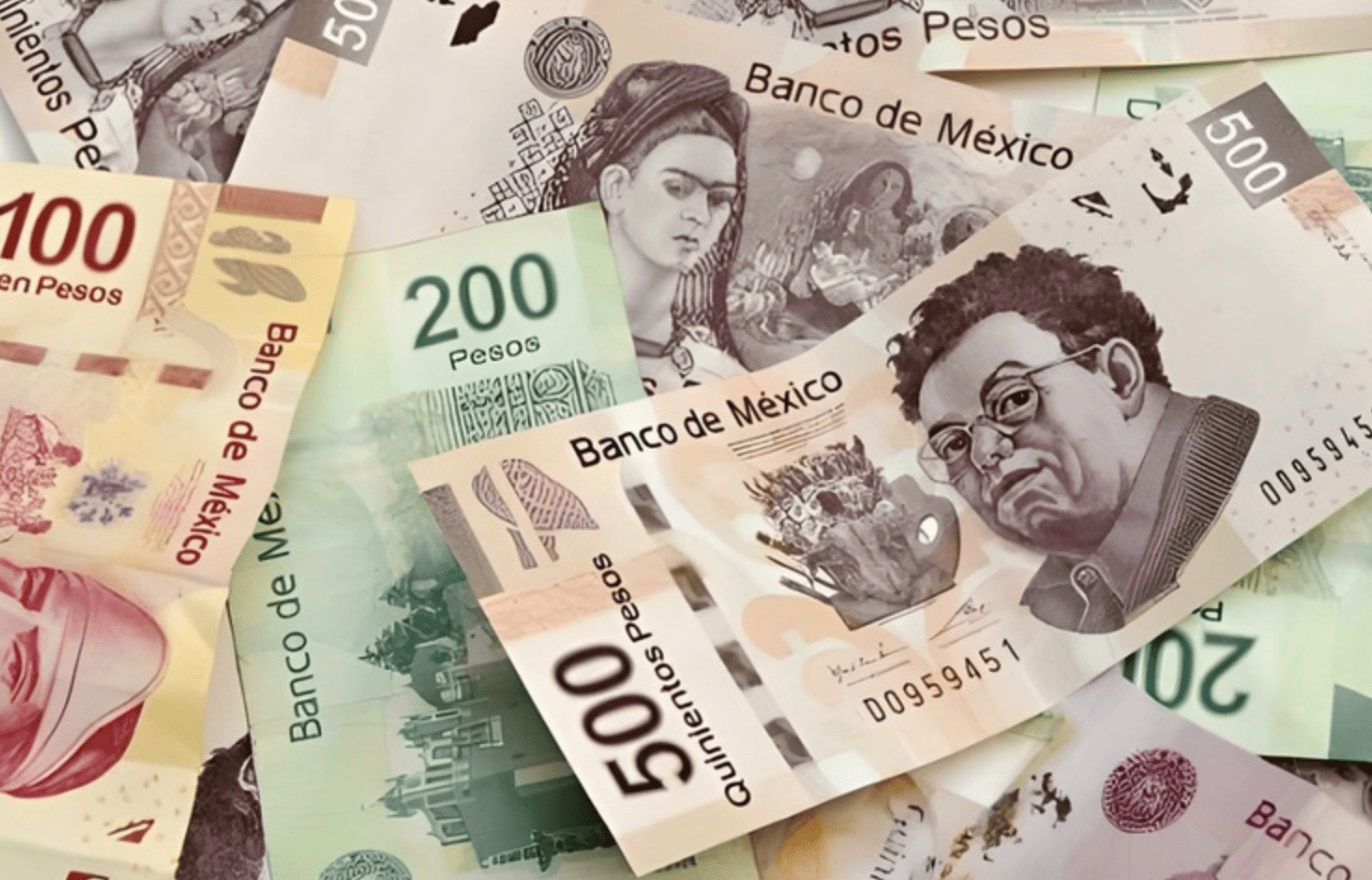 INEGI reporta crecimiento moderado de servicios no financieros en el sexenio
