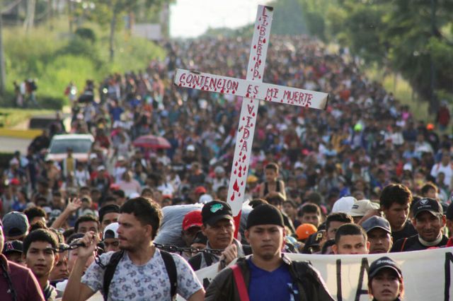 Cerca de 3 mil migrantes inician nueva caravana en busca del \