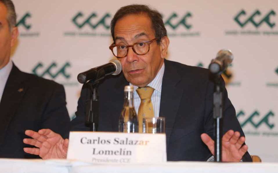 Continúa Salazar en el CCE