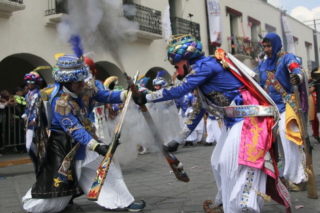 Realizan 49 municipios de Puebla festejos de Carnaval: Segob