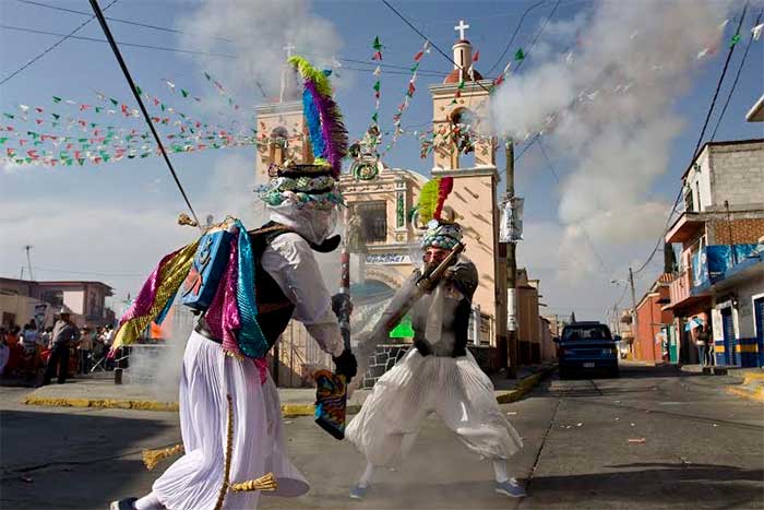Inicia el Primer Coloquio sobre el Carnaval de Huejotzingo