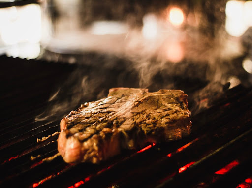 Comer carnes asadas puede causar cáncer: Profeco