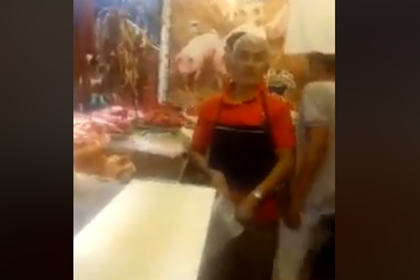 VIDEO: Colocan carne en sus genitales y luego la venden, en Tehuacán