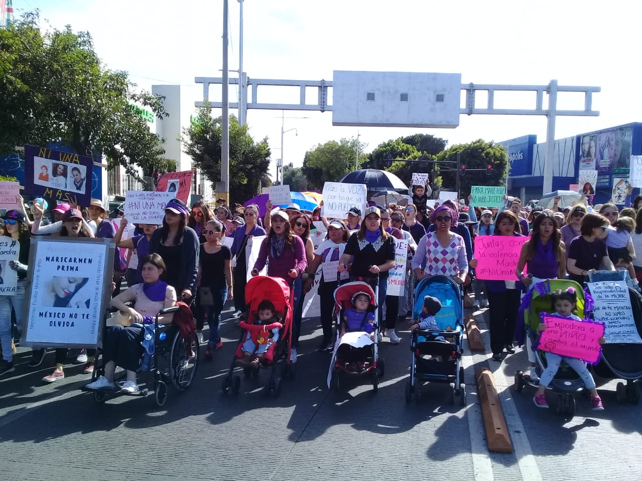 VIDEO Así se desarrolla la marcha del 8 de marzo en Puebla