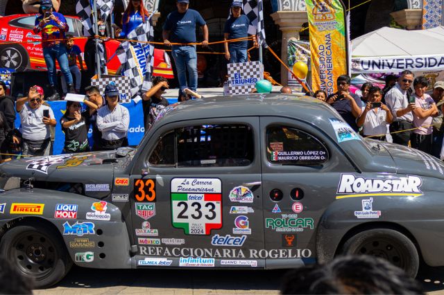 Tehuacán recibe con alegría la 37 Carrera Panamericana