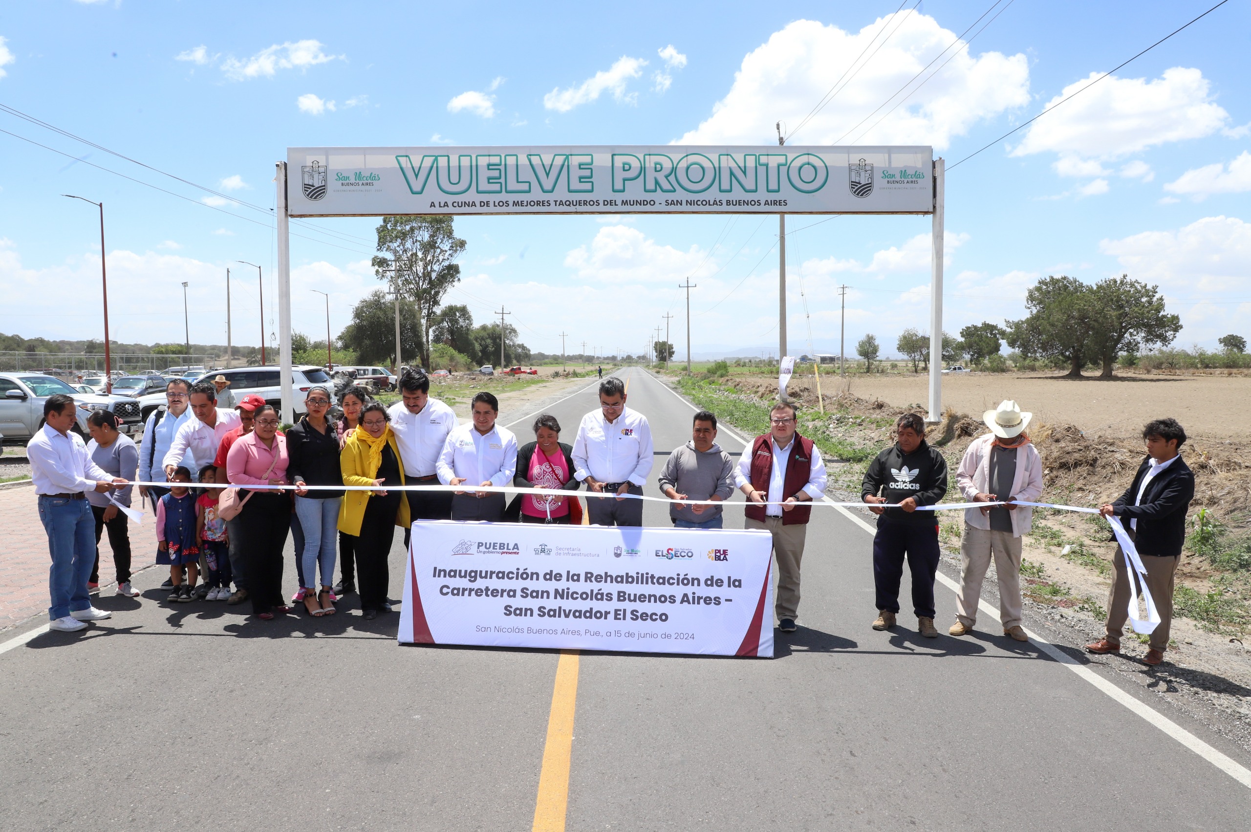 Céspedes rehabilita la carretera Buenos Aires a Tlachichuca