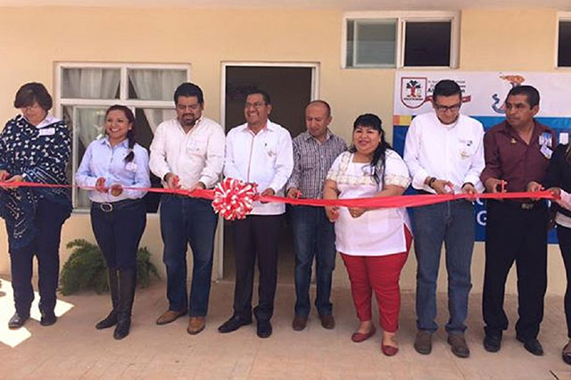 Abren en Ahuatempan oficina de atención a migrantes