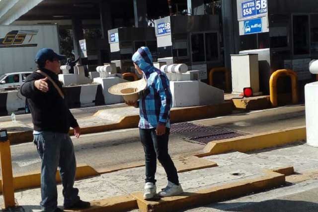 Toman caseta en Amozoc de la Puebla-Veracruz por gasolinazo