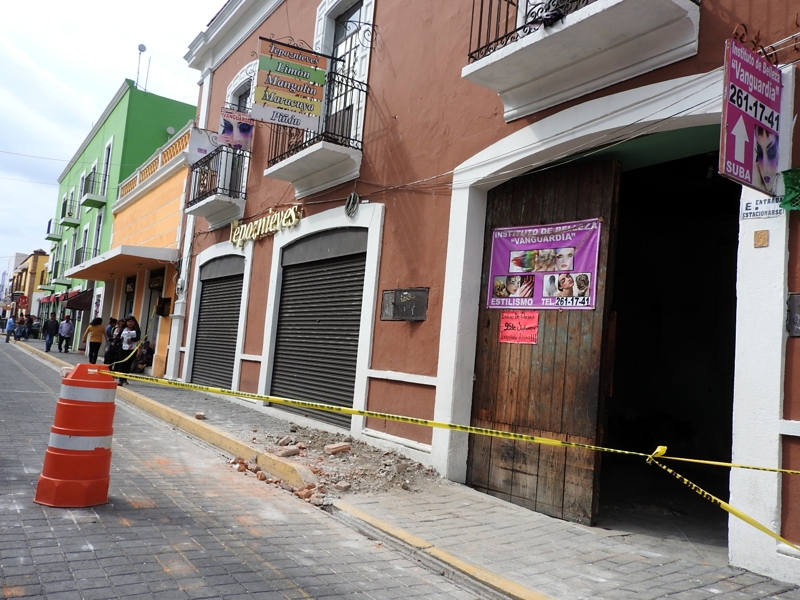 Con graves daños por sismo 12 iglesias de San Pedro Cholula