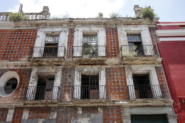 Piden a dueños de casonas del centro histórico reparar sus inmuebles