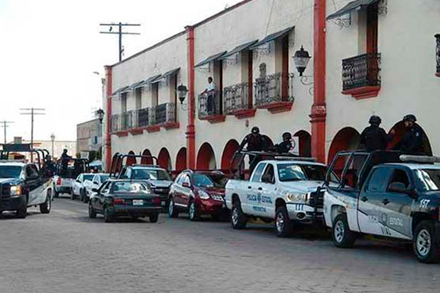 Encuentran celulares, puntas y cigarros en penal de Huejotzingo