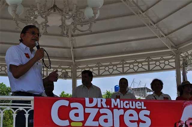 Gestionará Miguel Cázares mejores viviendas en la Mixteca