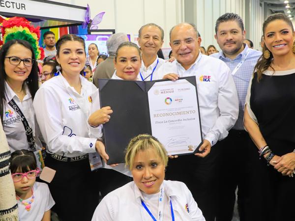 Recibe Puebla premio por proyecto de inclusión turística a personas con discapacidad