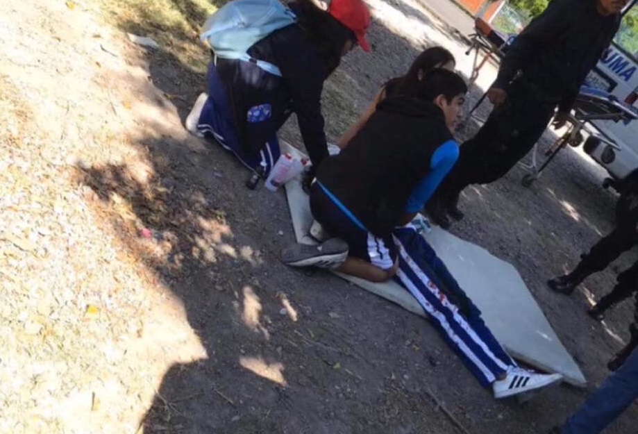 Falla mecánica, dejó cinco estudiantes lesionados en la Mixteca
