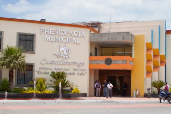 En informe alcaldesa de Cuautlancingo presumen aumento en recaudación