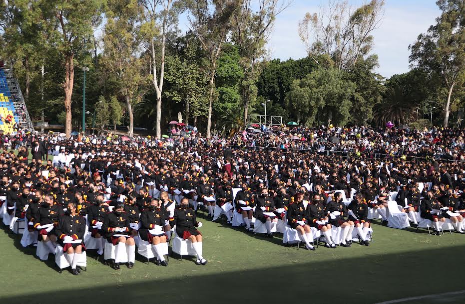 SEP becó a 17 alumnos del CENHCH, estudiarán en universidades particulares