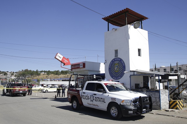 Policía estatal realiza operativo en cereso de San Miguel