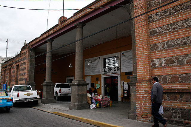 Reclusos del Cereso de Cholula emiten sufragio anticipado