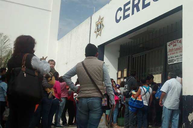Aplican nuevos protocolos de ingreso al penal de Tehuacán