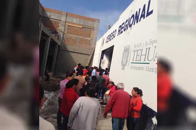 Ex funcionarios defienden a presuntos delincuentes en Tehuacán