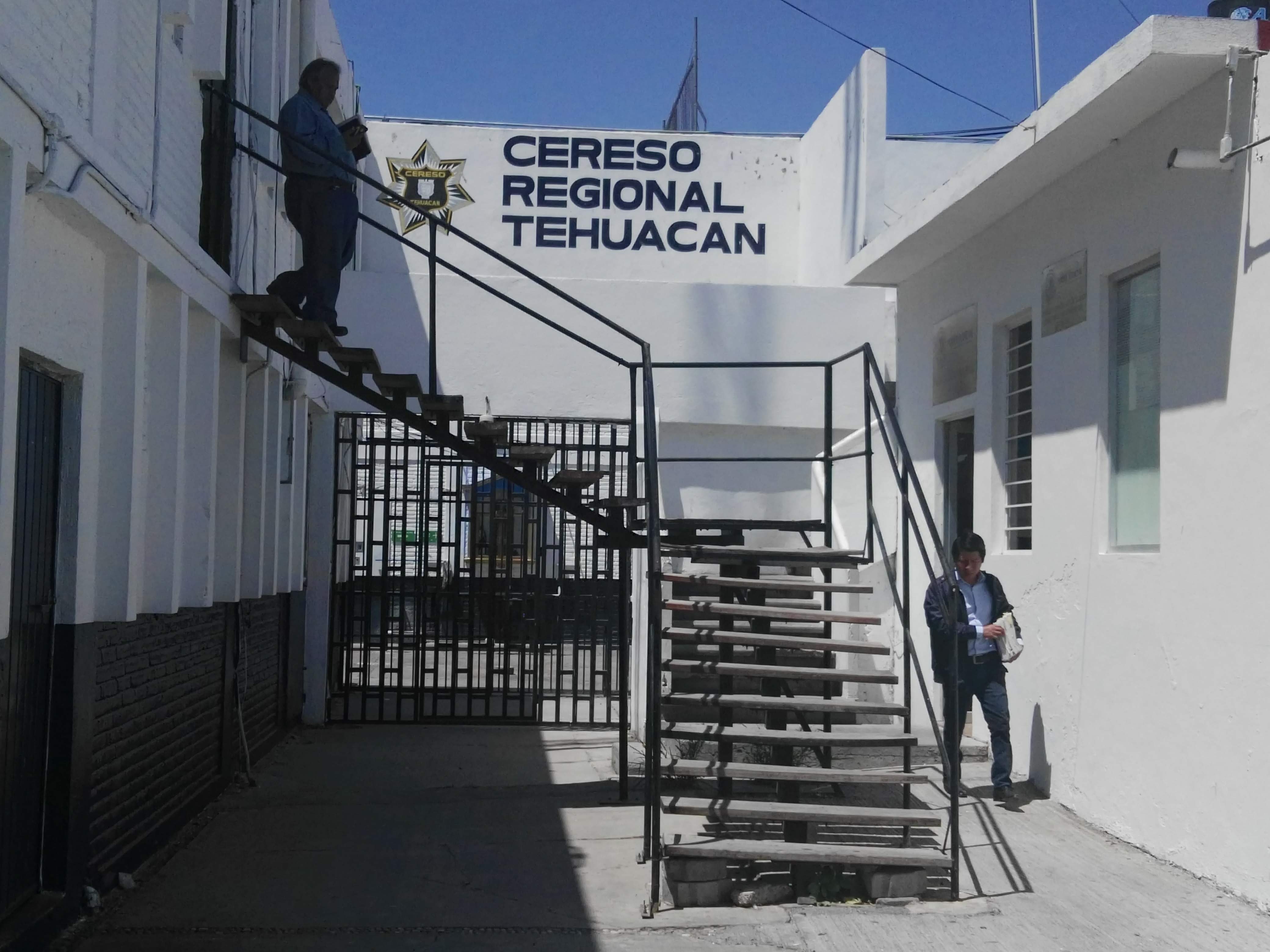 Solo compramos un celular usado: hermanos en Cereso de Tehuacán