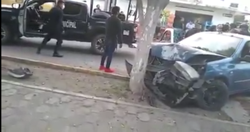 Separan del cargo a policía que sembró una cerveza a conductor en Tehuacán
